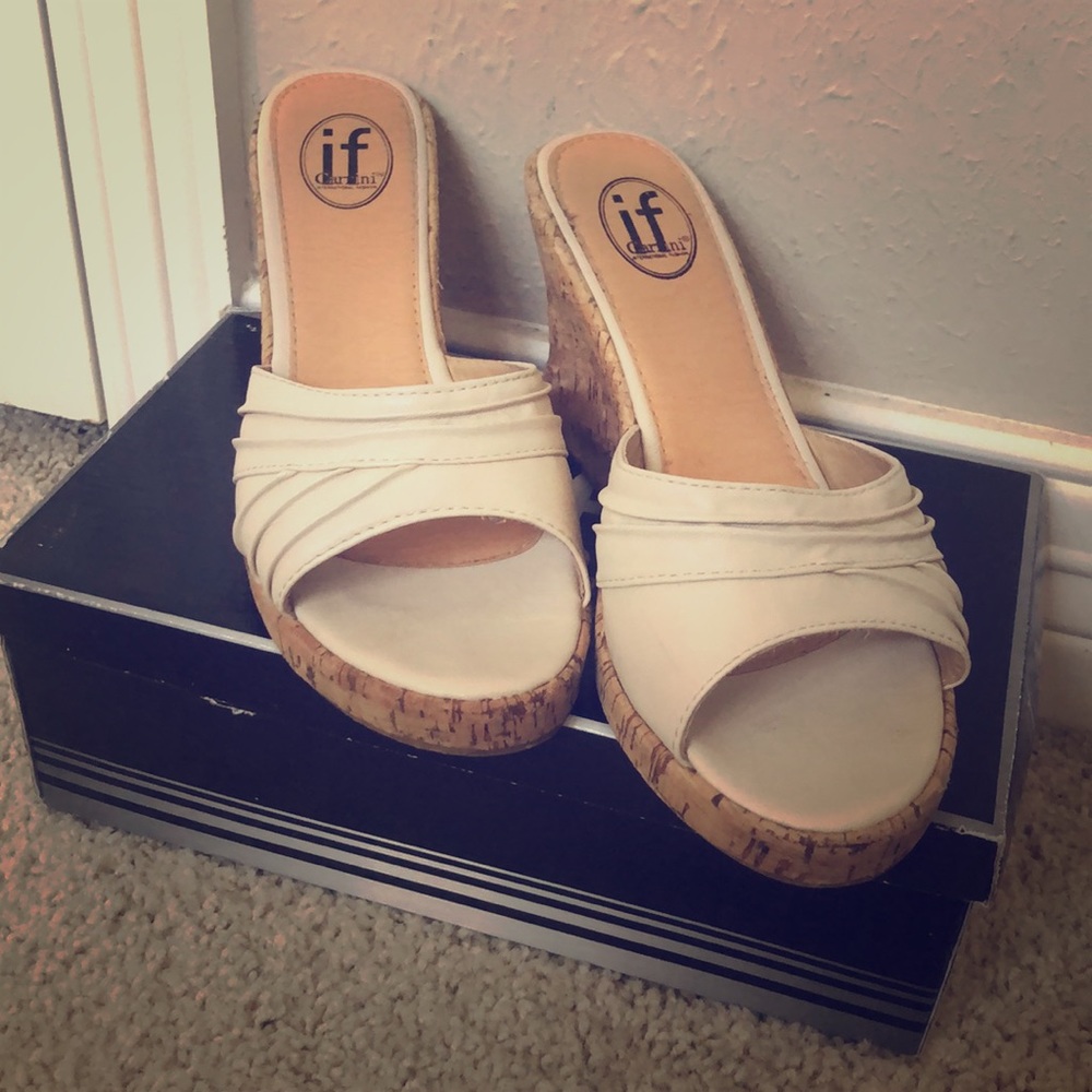 If Carrini International Fashion Wedges